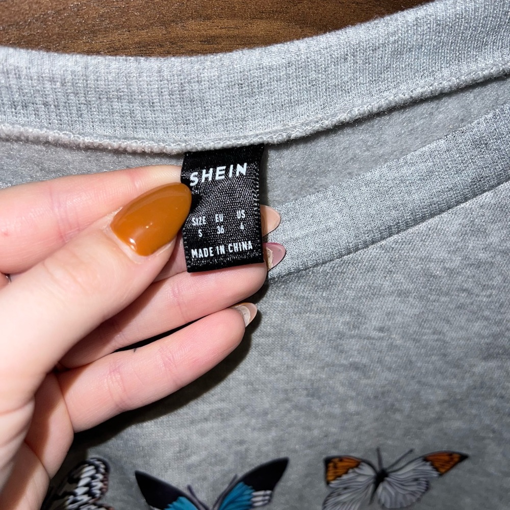 Crew neck